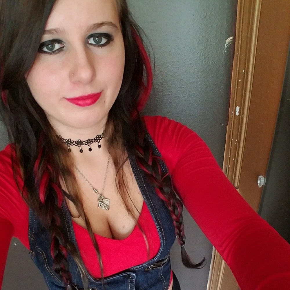 Meet your Posher, Corrina